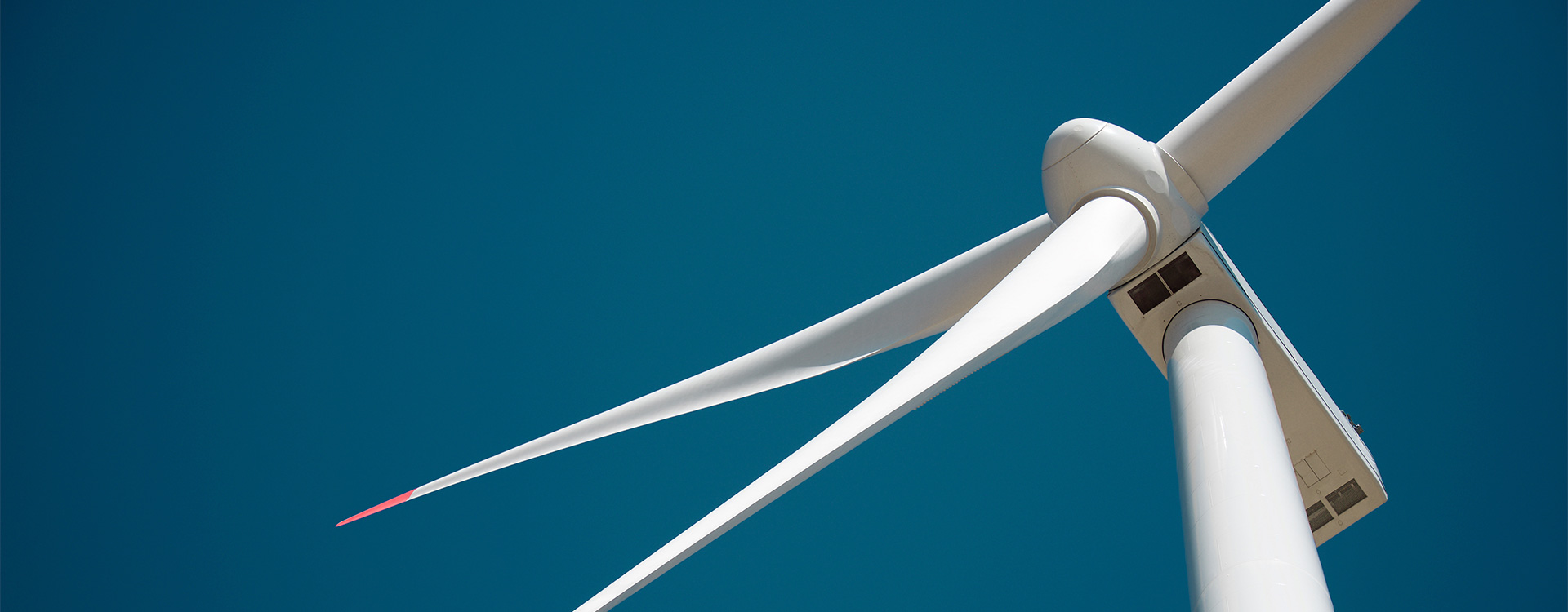 banner-hero-torre-eolica-desktop-wind-special-forces